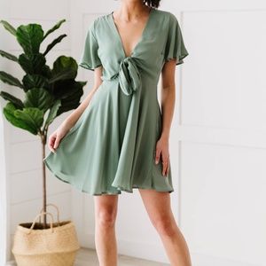 Flutter Sleeve Dress